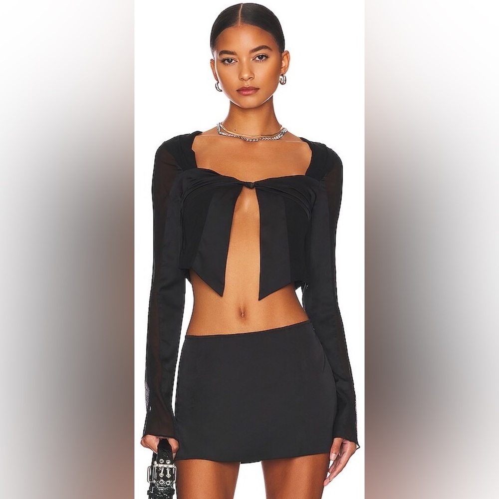 GUIZIO Black Long-Sleeve Tie-Front Crop Top